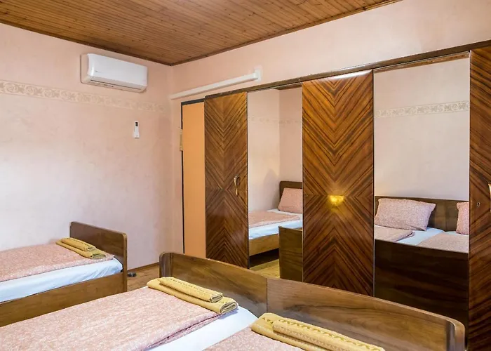 Seki Sest 别墅 Socerga